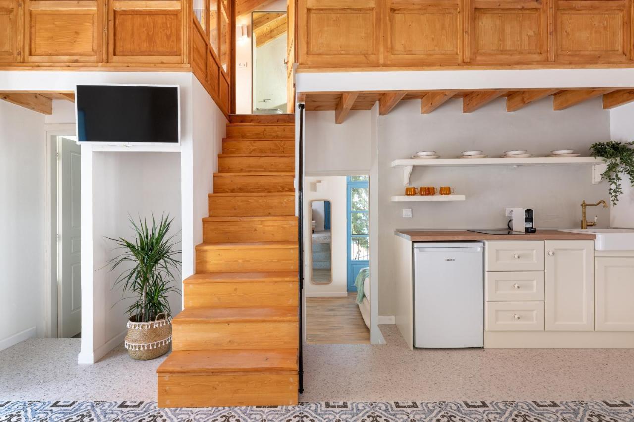 Cedrus Blue Apartment Đảo Sými Ngoại thất bức ảnh